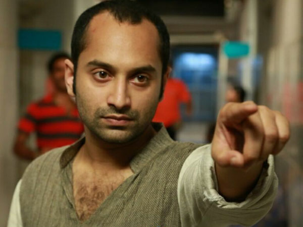 ആദ്യ നെഗറ്റീവ് കഥാപാത്രം