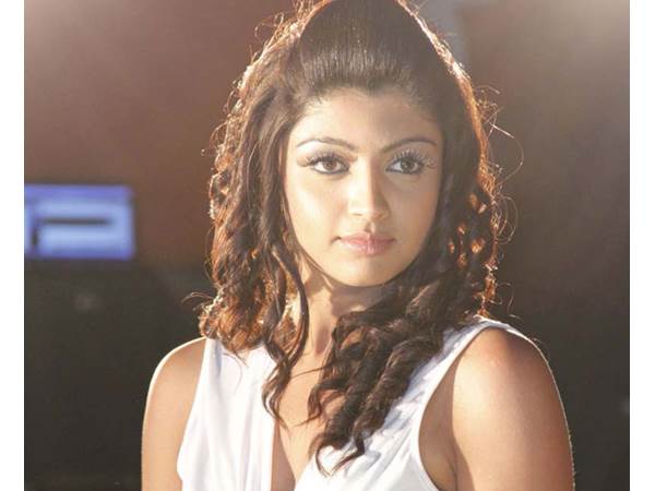 ആനി ഞാന്‍ തന്നെ