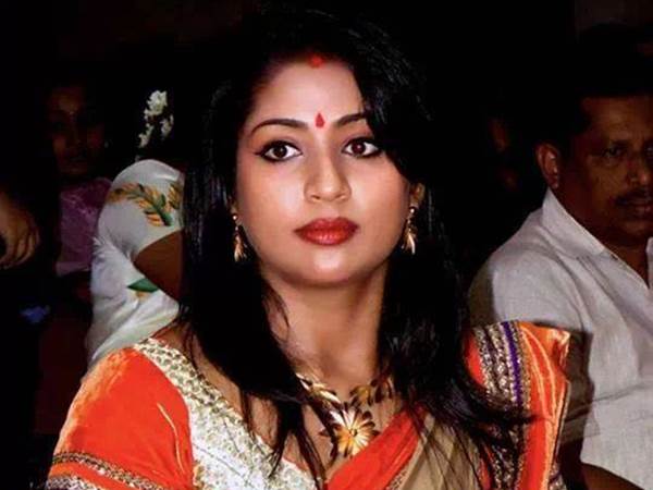 ആദ്യമായൊരു റീമേക്ക്