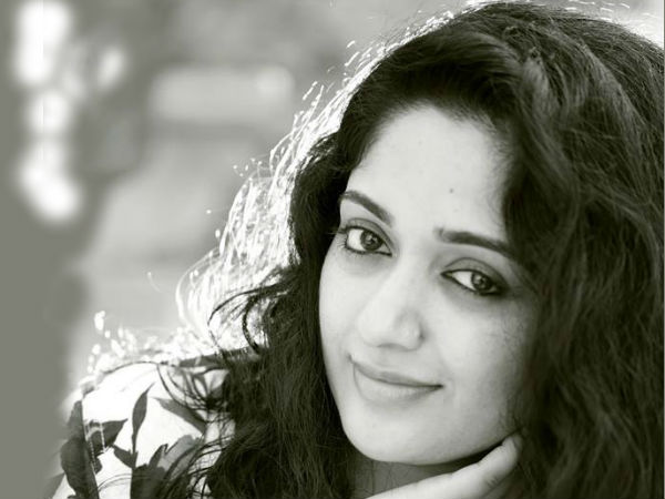  ബാലതാരമായി തിളങ്ങിയത്