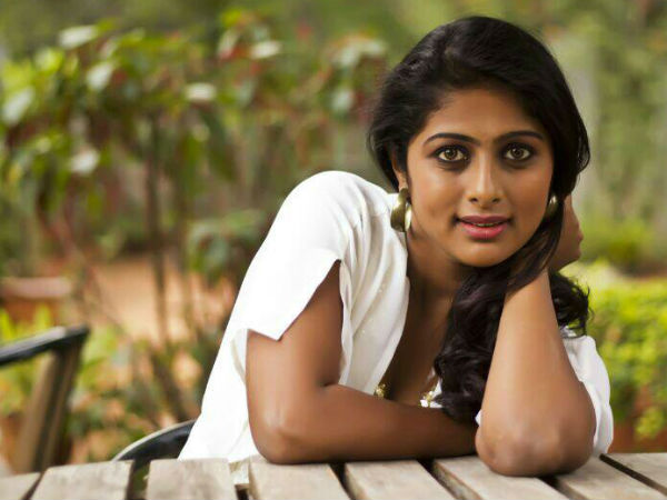 തമിഴും മലയാളവും പ്രിയ