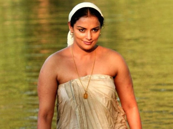 ശ്വേത മേനോന്‍