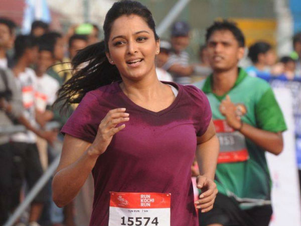 മഞ്ജുവിന്റെ മാരത്തണ്‍