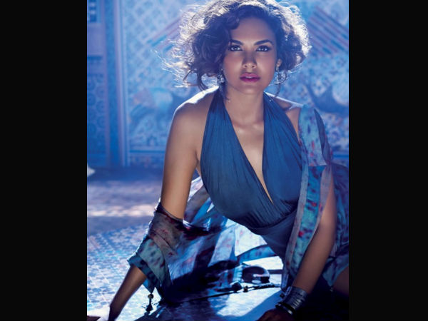 നീലനിറത്തില്‍