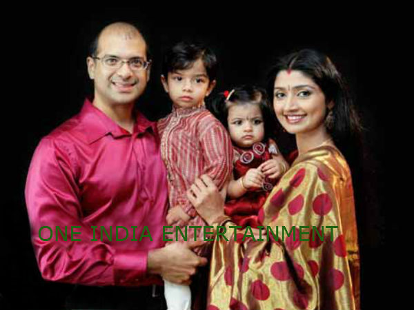 ദിവ്യ ഉണ്ണി