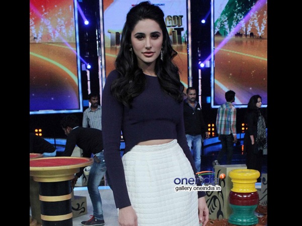 റോക്‌സ്റ്ററിലൂടെ ബോളിവുഡില്‍