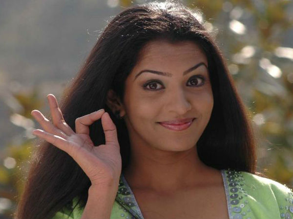  വിനോദയാത്രയിലെ രശ്മി