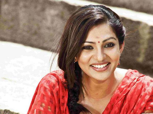 മിലാനയിലൂടെ കന്നടയില്‍