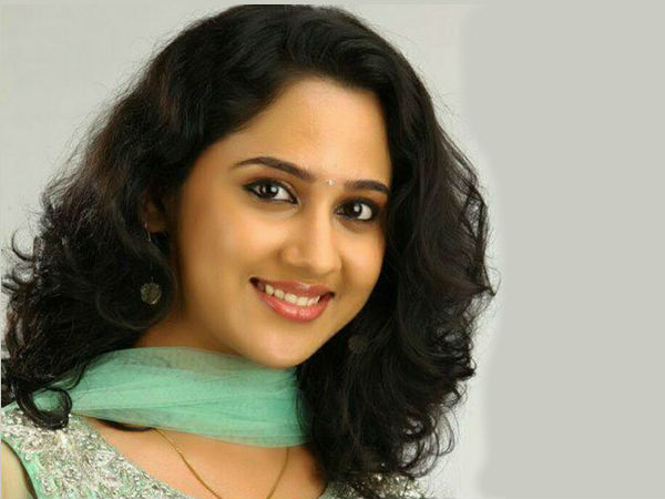 മിയ ജോര്‍ജ്ജ്