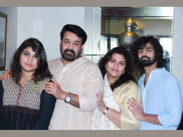 മോഹന്‍ലാലും കുടുംബവും