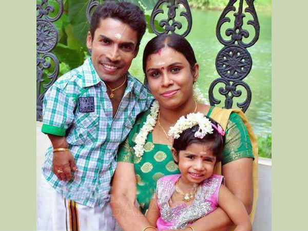 ഉണ്ടപക്രുവും കുടുംബവും