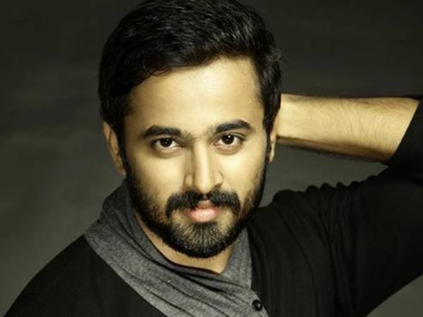 ഉണ്ണി മുകുന്ദന്‍