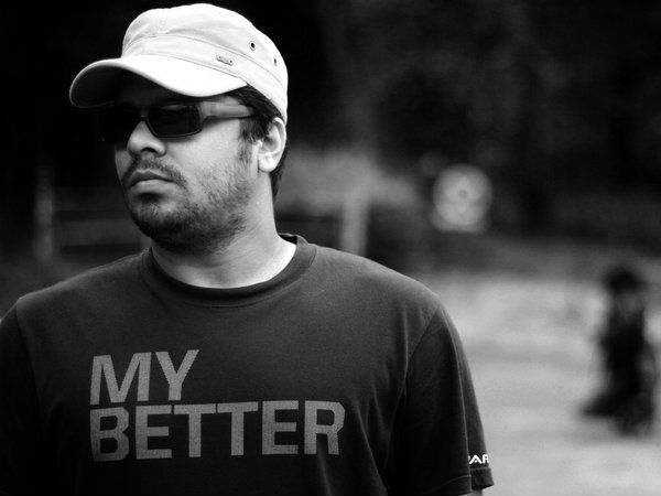 ഫേസ്ബുക്കില്‍ ആഷിഖ്