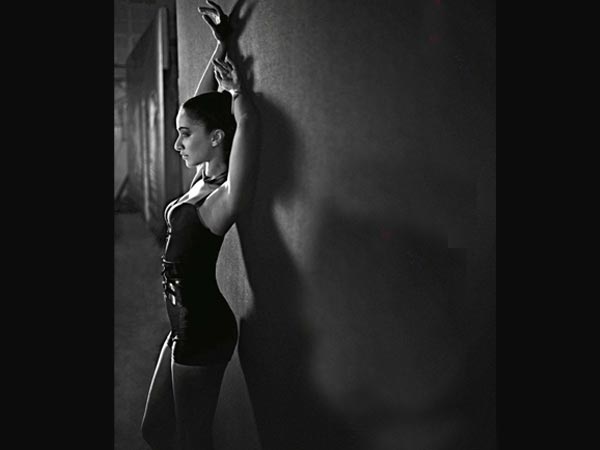 വിന്റേജ് വേഷത്തില്‍