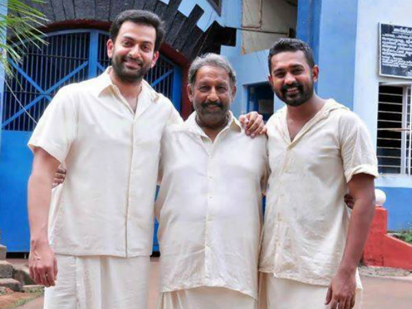 സപ്തമശ്രീ തസ്‌കര