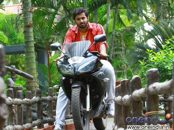 ഉണ്ണിയോടാരും പ്രണയാഭ്യര്‍ത്ഥന നടത്തിയില്ലേ?