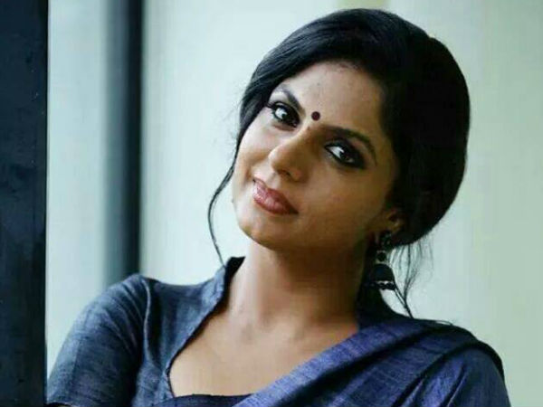 നവ്യനായര്‍ക്കൊപ്പം