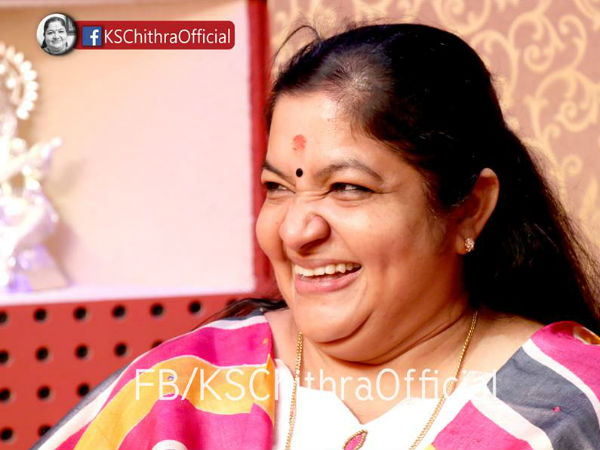 സിനിമയിലേക്ക്