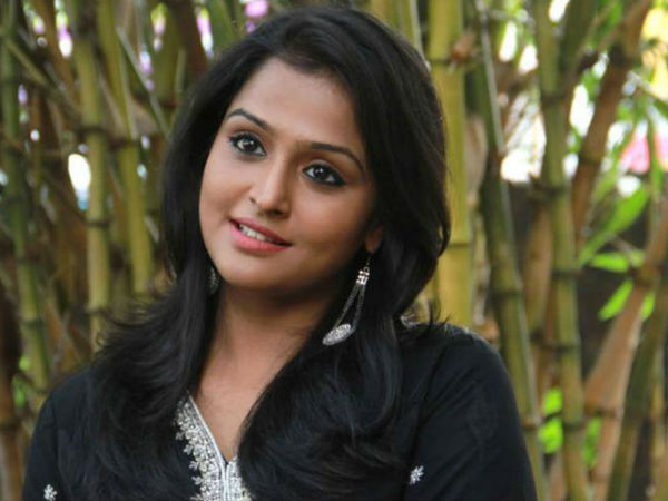 രമ്യയുടെ വേഷം