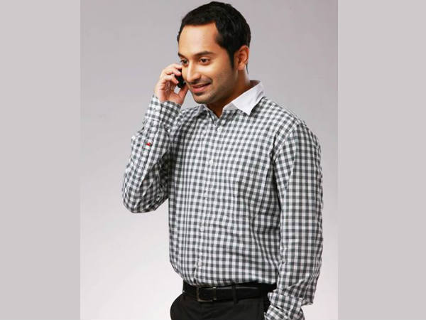 കയ്യെത്തും ദൂരത്ത്...