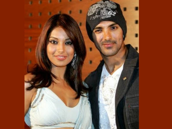 ജോണ്‍ എബ്രഹാം - ബിപാഷ ബസു