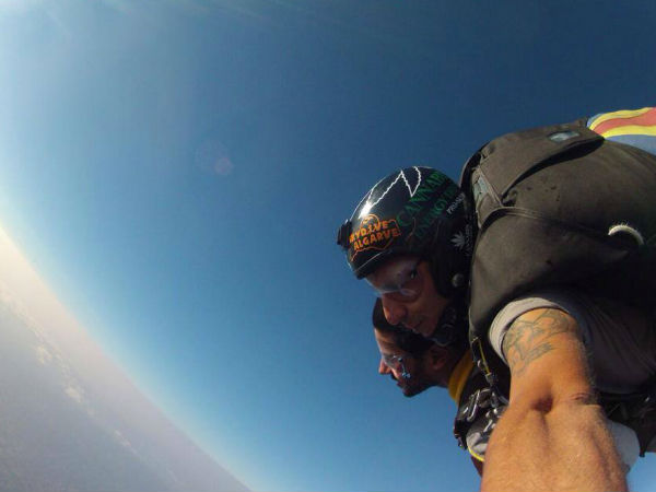 ഇതാ ഞങ്ങള്‍ വരുന്നു