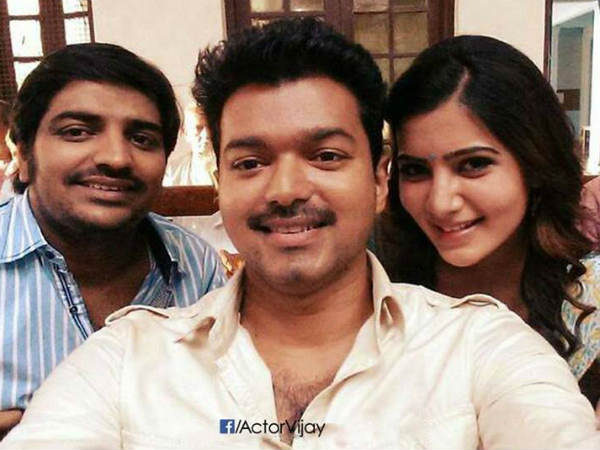 വിജയ് സെല്‍ഫി