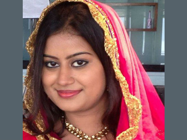 മുടി മുഴുവന്‍ മറച്ചില്ല