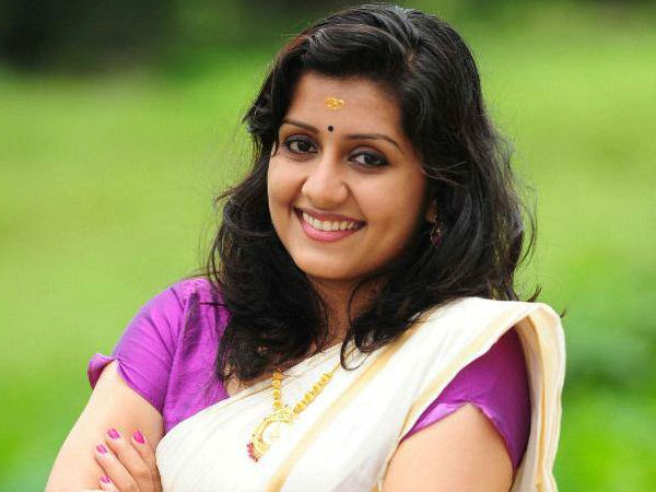 നായികയില്‍