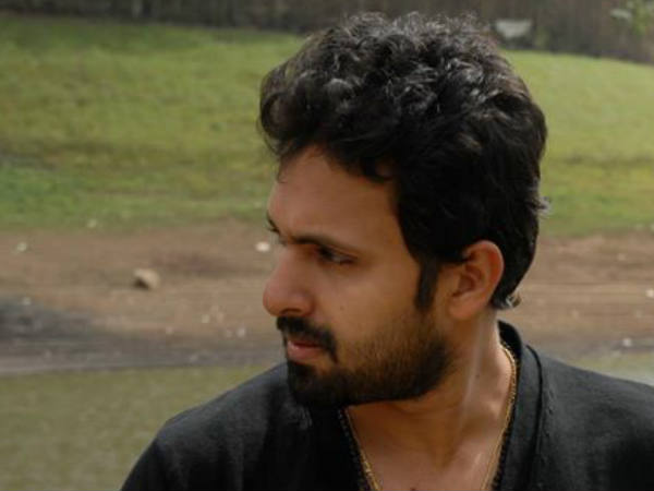 സംവിധാനം