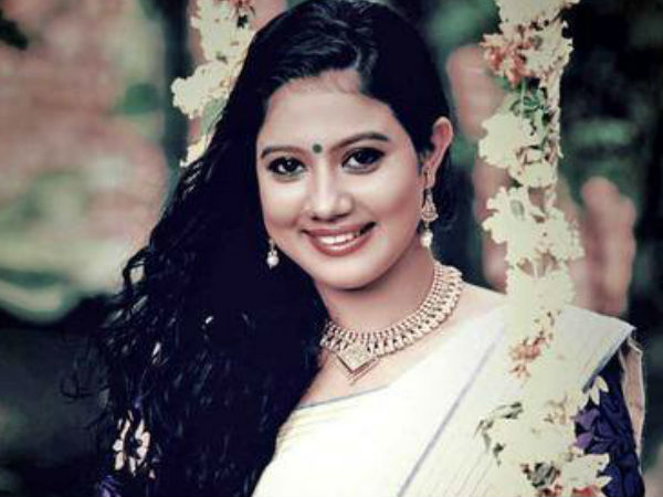 ആര്‍ജെയും ടീച്ചറും