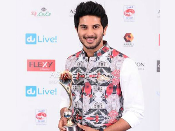 പെര്‍ഫോമര്‍ ഓഫ് ദ ഇയര്‍