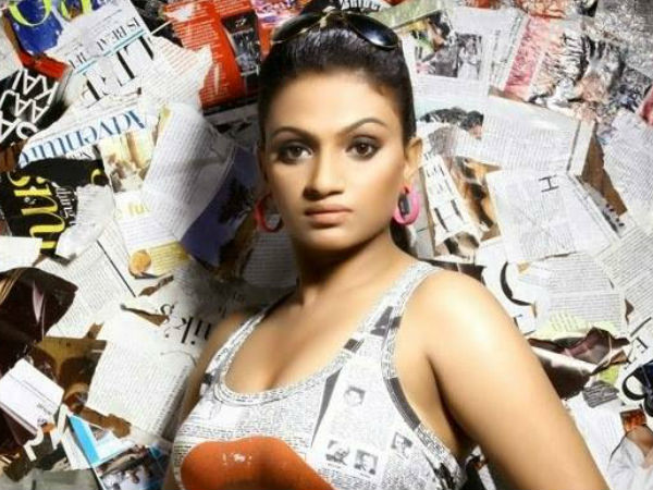 ഗ്ലാമര് ഇഷ്ടം