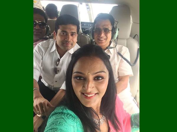 ഞാനും ഉണ്ട്