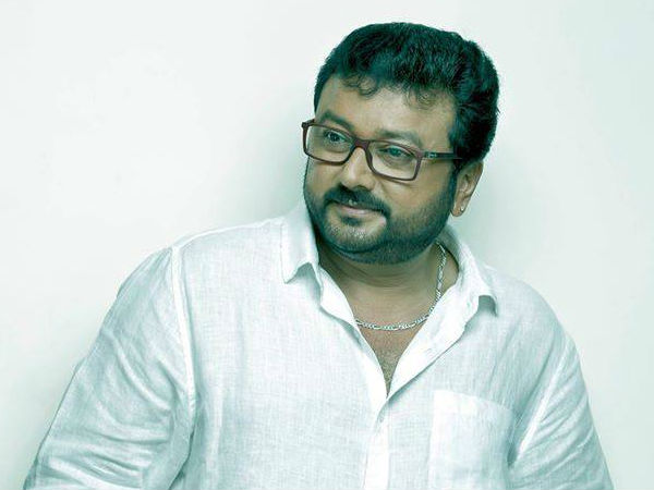 കലാഭവനിലേക്ക്