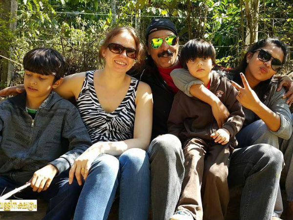 ബാബു ആന്റണിയും കുടുംബവും