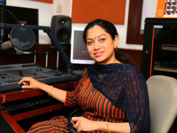 അഞ്ജലി മേനോന്‍