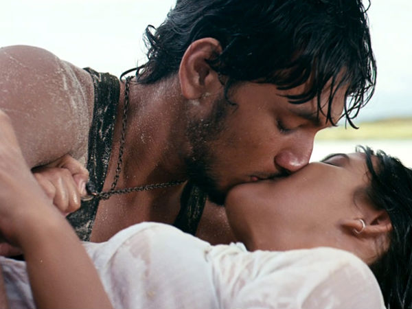 ഗൗതം- തുളസി നായര്‍