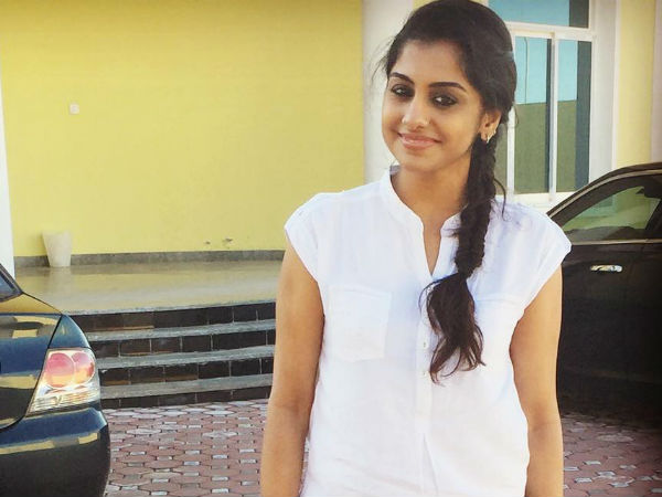 മീര നന്ദന്‍