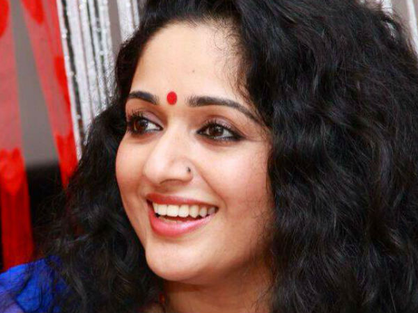 ബാലതാരമായി തുടക്കം