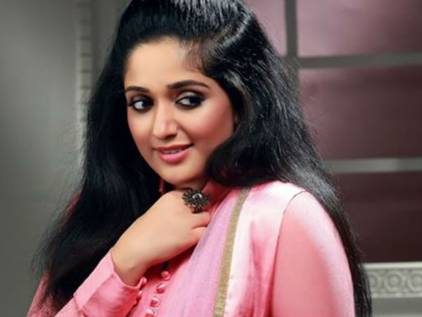 നൃത്തത്തില്‍