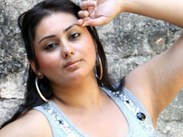 തുടക്കം തെലുങ്കില്‍ 