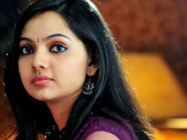 ചെറിയ വേഷങ്ങളിലൂടെ