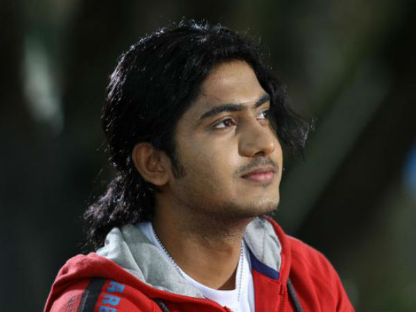 അനു മോഹന്‍