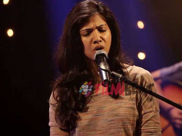 സംഗീതത്തിലായിരുന്നു ശ്രദ്ധ