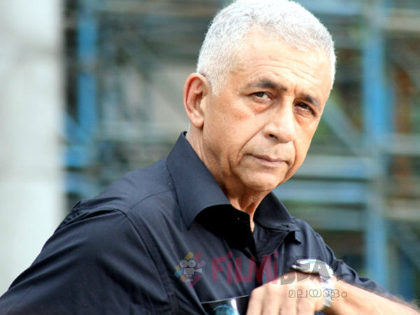 അങ്ങനെ ബോംബെയിലേക്ക്