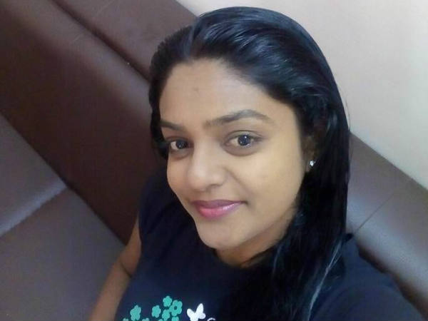 എന്തിനാ...