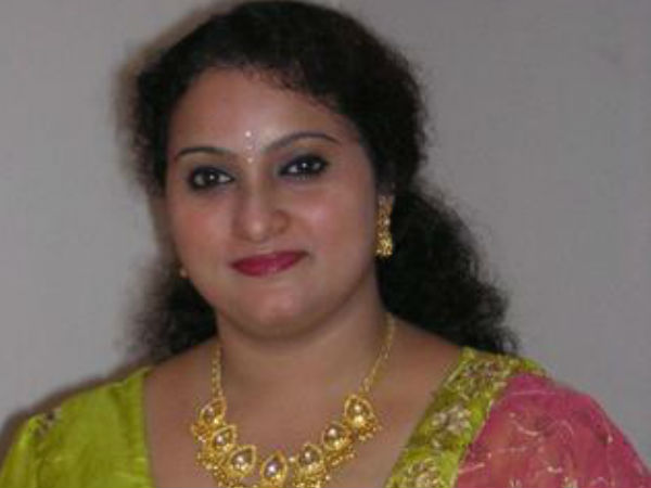  പ്രസീത മേനോന്‍