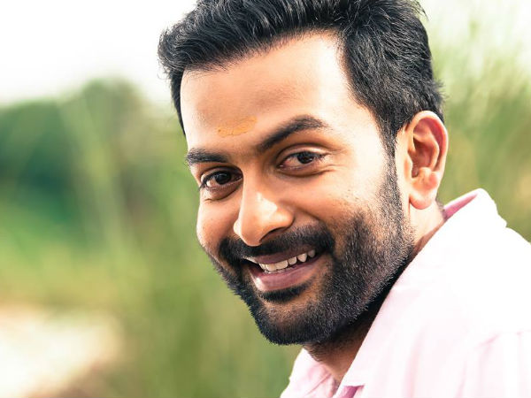 അസാധാരണമായി ചിന്തിക്കുന്നയാള്‍