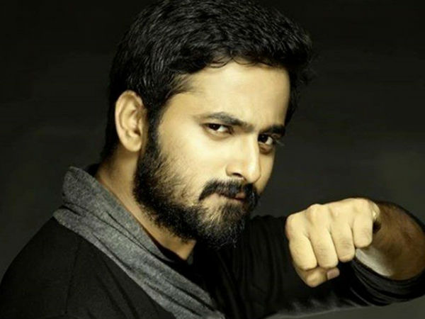 ഉണ്ണി മുകുന്ദന്‍